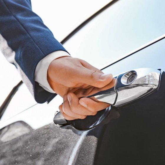 yacht kroatien limousinen service tuer