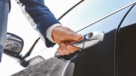 yacht kroatien limousinen service tuer